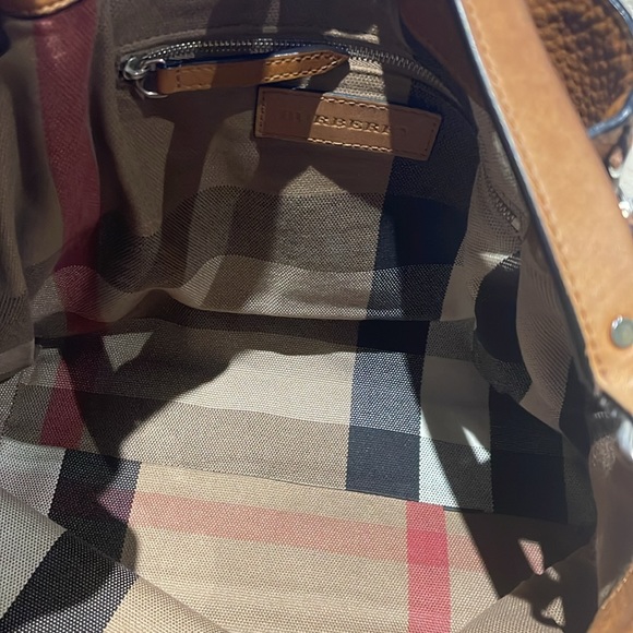 Burberry bag - Picture 4 of 7